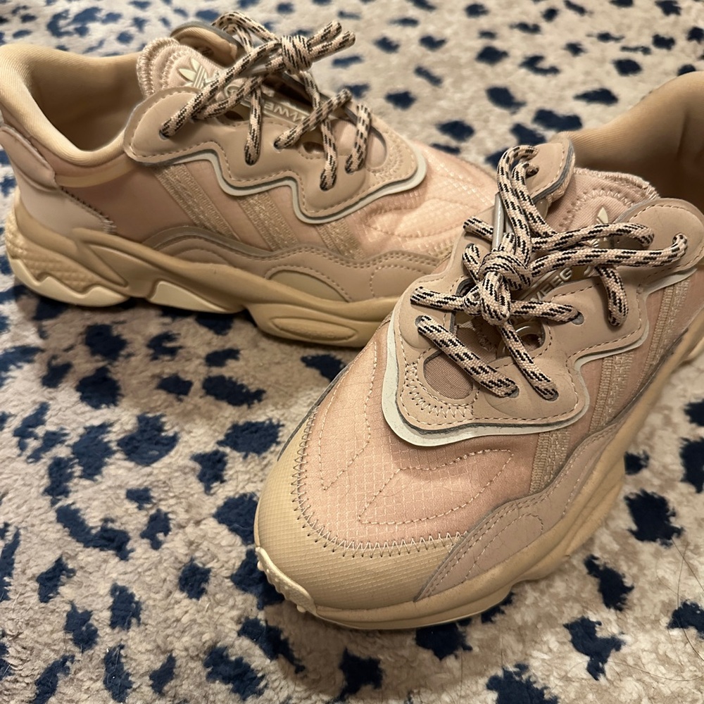 Adidas ozweego
